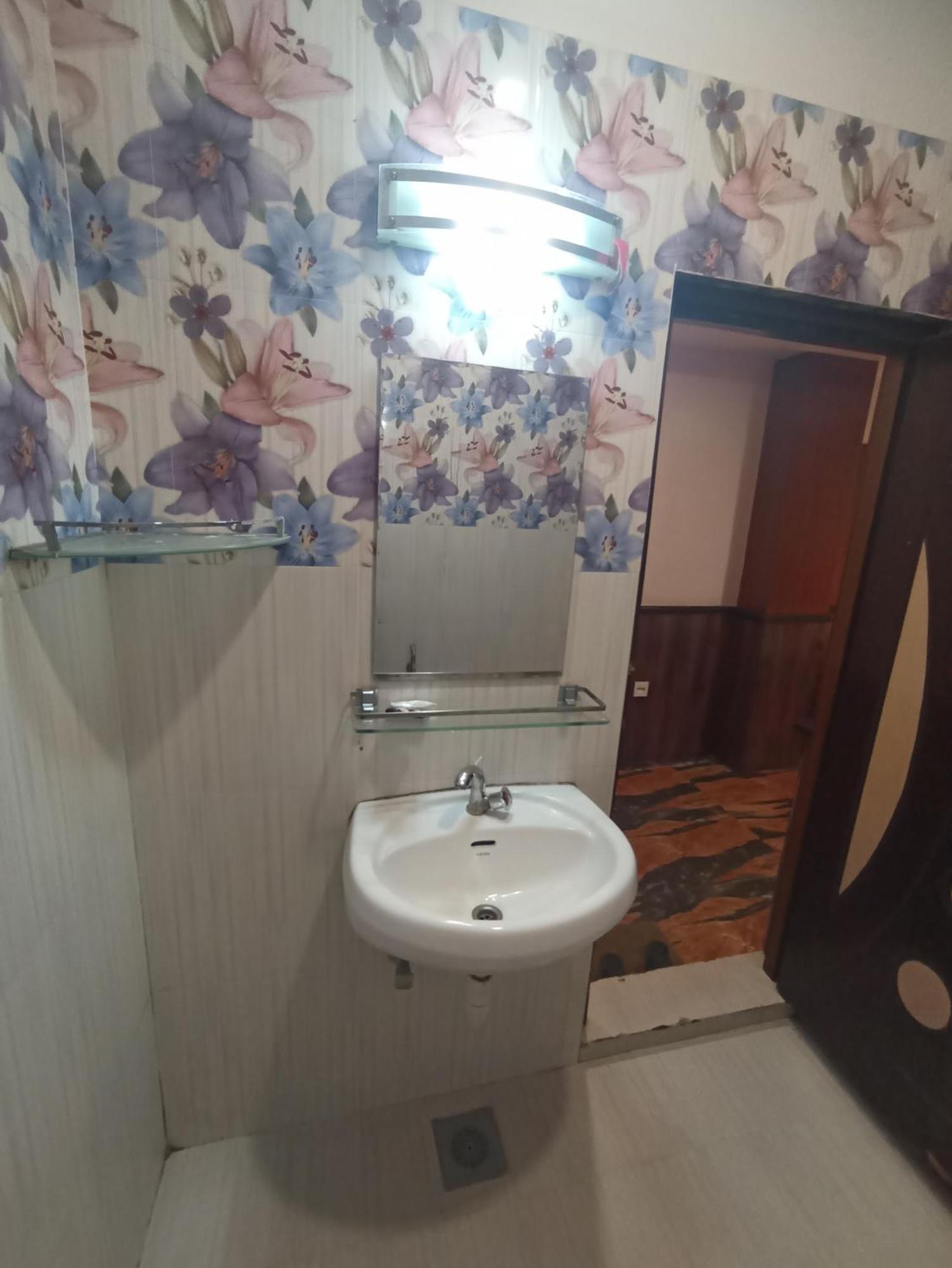 Hotel Prakash International Hetauda Oda fotoğraf